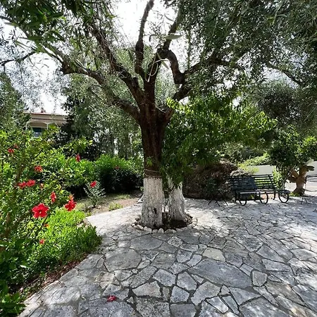 Lithino - 5min From The Apartment Agios Ioannis Peristeron (Corfu)