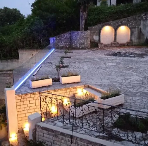 Lithino - 5min From The Appartement Agios Ioannis Peristerion