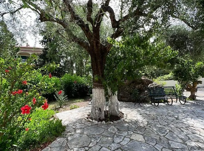 Lithino - 5min From The Appartement Agios Ioannis Peristerion