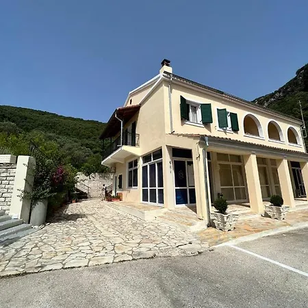 Lithino - 5min From The Apartament Agios Ioannis Peristerion