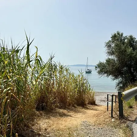 Apartament Lithino - 5min From The Agios Ioannis Peristerion