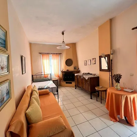 Lithino - 5min From The